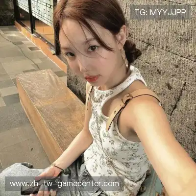 裘炼楠